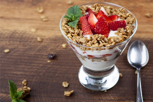 Fresh Strawberry yogurt parfait